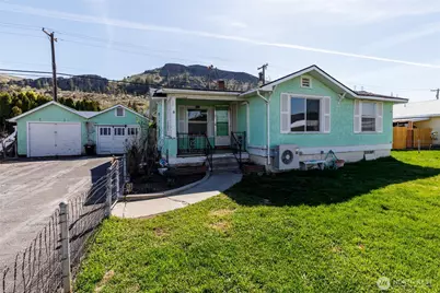 324 Roosevelt Drive, Grand Coulee, WA 99133 - Photo 1