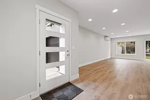 13055 2nd Ave S, Burien, WA 98168 - Photo 1