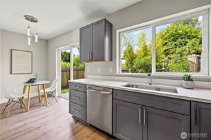 13055 2nd Ave S, Burien, WA 98168 - Photo 1