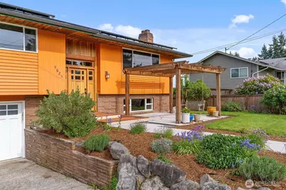 9025 Eastview Avenue, Everett, WA 98208 - Photo 1