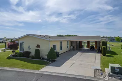 1701 E Burr Avenue #12, Moses Lake, WA 98837 - Photo 1