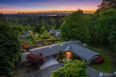 3901 122nd Avenue NE, Bellevue, WA 98005 - Photo 1