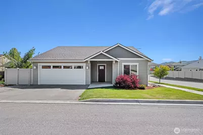 620 Craig Avenue, Wenatchee, WA 98801 - Photo 1
