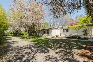 105 Schoolhouse Rd, Brinnon, WA 98320 - Photo 1