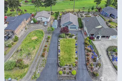 121 E Connemara Way, Shelton, WA 98584 - Photo 1