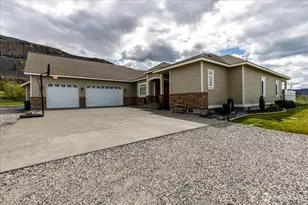 55429 Bay Area Dr NE, Electric City, WA 99123 - Photo 1
