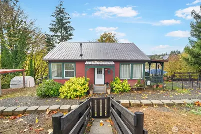 711 NE 2nd Street, Winlock, WA 98596 - Photo 1