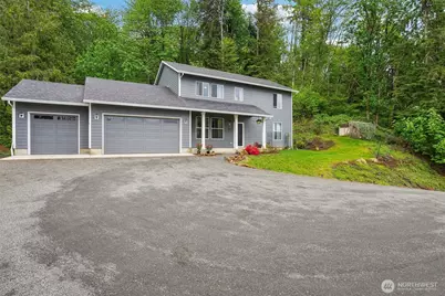 250 Sylvan Way, Longview, WA 98632 - Photo 1