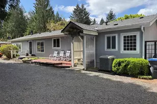 171 E Sea Vista Ln, Grapeview, WA 98546 - Photo 1