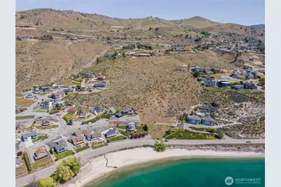 221 Riviera Drive, Chelan, WA 98816 - Photo 1