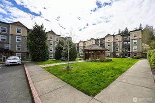 680 32nd St, Bellingham, WA 98225 - Photo 1