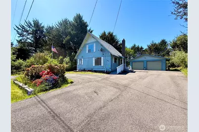 313 Centaurus Avenue SW, Ocean Shores, WA 98569 - Photo 1