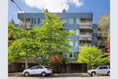2145 Dexter Avenue N #204, Seattle, WA 98109 - Photo 1