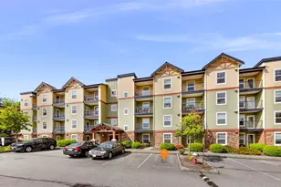 700 32nd St, Bellingham, WA 98225 - Photo 1