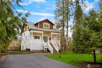 12207 156th Avenue SE, Renton, WA 98059 - Photo 1