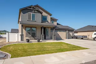 717 NE K St, Quincy, WA 98848 - Photo 1