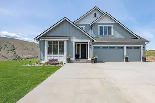 1502 S Kelvin Ct, East Wenatchee, WA 98802 - Photo 1