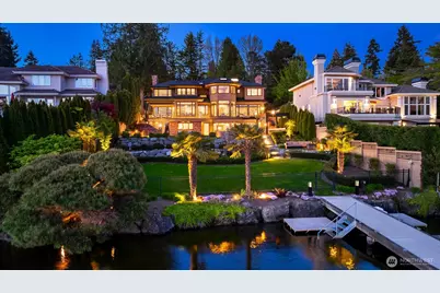 9441 Lake Washington Boulevard NE, Bellevue, WA 98004 - Photo 1