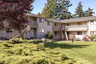 325 NE Kettle St, Oak Harbor, WA 98277 - Photo 1