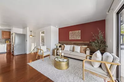 110 19th Avenue SE #14, Puyallup, WA 98372 - Photo 1