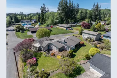 524 Carl Way, Aberdeen, WA 98520 - Photo 1