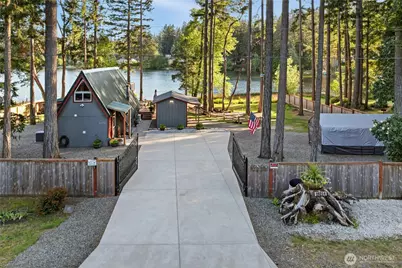 19214 21st Street SW, Lakebay, WA 98349 - Photo 1