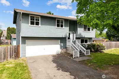 6313 95th Place NE, Marysville, WA 98270 - Photo 1