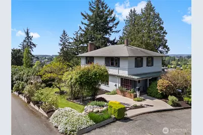 301 S 6th Street, Mount Vernon, WA 98274 - Photo 1