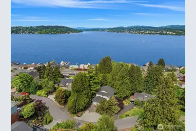 10504 Dixon Drive S, Seattle, WA 98178 - Photo 1