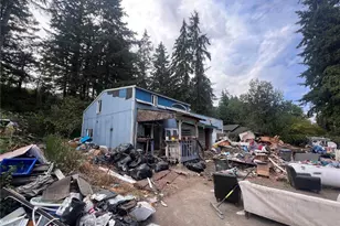 5311 Beach Dr, Bremerton, WA 98406 - Photo 1