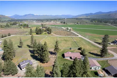 28 Wandling Road, Winthrop, WA 98862 - Photo 1