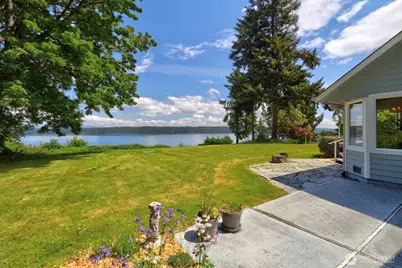 2847 Viewmont Place, Camano Island, WA 98282 - Photo 1