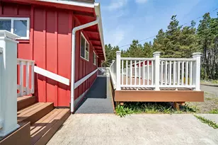 1011 231st Ln, Ocean Park, WA 98640 - Photo 1