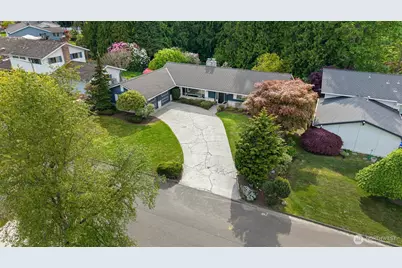 4722 W Glenhaven Drive, Everett, WA 98203 - Photo 1