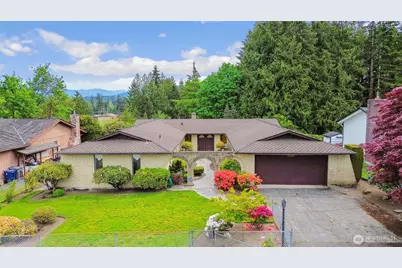 1035 E Robinhood Drive, Arlington, WA 98223 - Photo 1