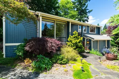 20331 46th Place NE, Lake Forest Park, WA 98155 - Photo 1