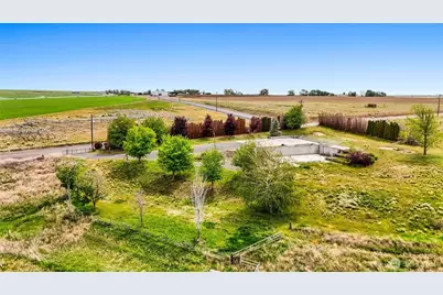 6052 N Road NE, Moses Lake, WA 98837 - Photo 1