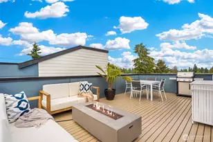 919 N 103rd St, Seattle, WA 98133 - Photo 1