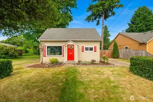 3270 Pine St, Longview, WA 98632 - Photo 1