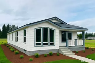 2076 Crystal Mountain Dr, Enumclaw, WA 98022 - Photo 1