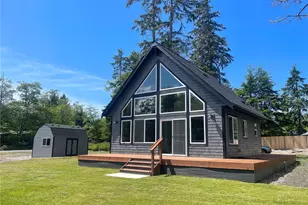 322 Fathom St NE, Ocean Shores, WA 98569 - Photo 1