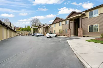 1051 N Baker #B104, East Wenatchee, WA 98802 - Photo 1