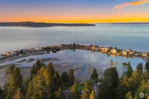 10220 NE Lafayette Ave, Bainbridge Island, WA 98110 - Photo 1