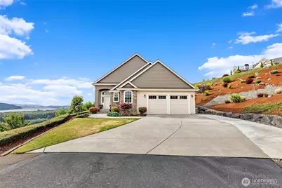 60 Trenton Lane, Kelso, WA 98626 - Photo 1