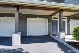 10800 SE 17th Cir, Vancouver, WA 98664 - Photo 1