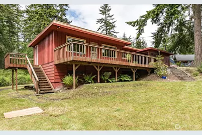 558 Shipping View Drive, Freeland, WA 98249 - Photo 1