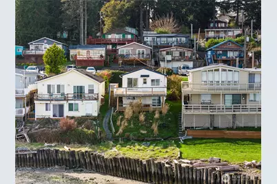 7513 Hermosa Beach Road, Tulalip, WA 98271 - Photo 1