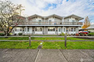 334 340 4th Street SW, Puyallup, WA 98371 - Photo 1