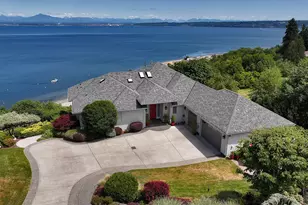 4697 Wrightsman Pl, Clinton, WA 98236 - Photo 1