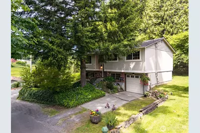 5902 S Fountain Street, Seattle, WA 98178 - Photo 1